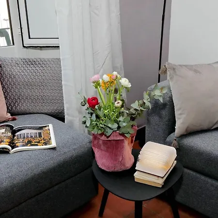 Campo De Fiori Apartment *