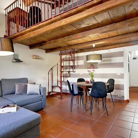 Campo De Fiori Apartment