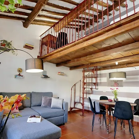 Апартаменты Campo De Fiori *